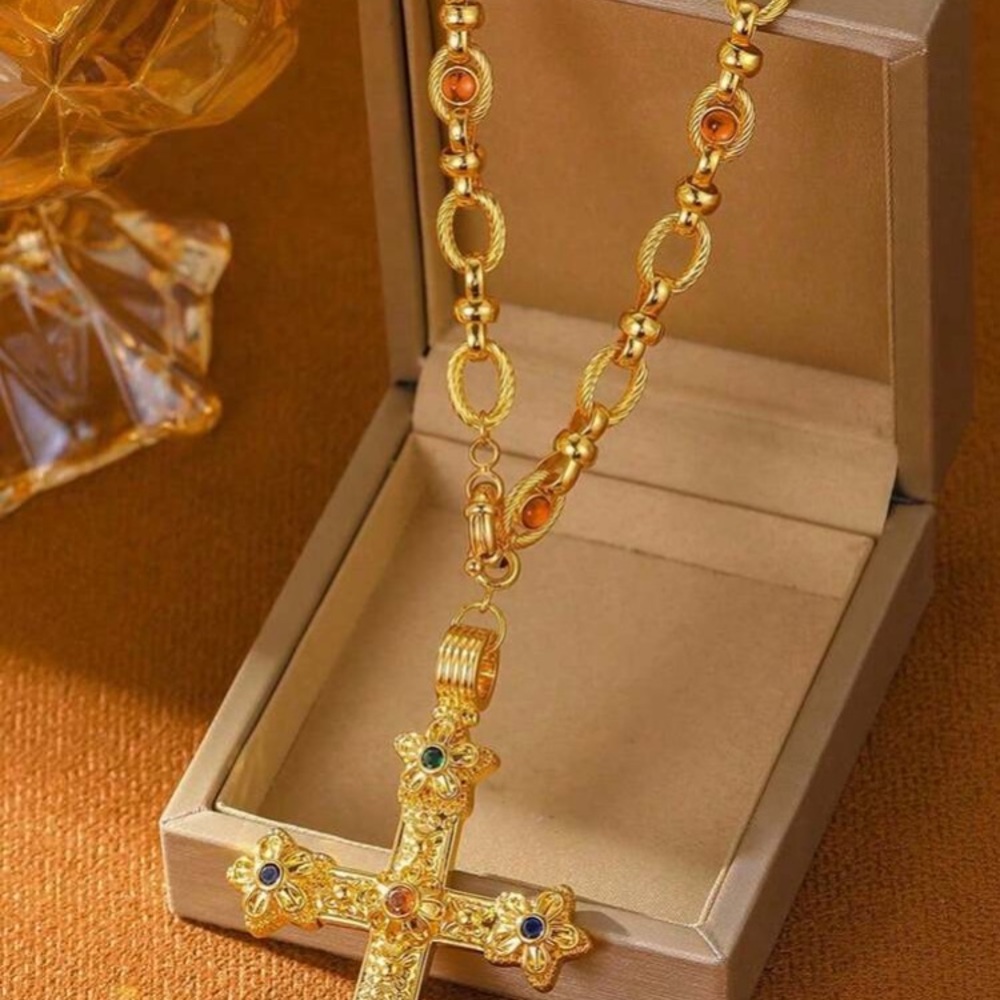 Elegant Gold Cross Pendant Necklace